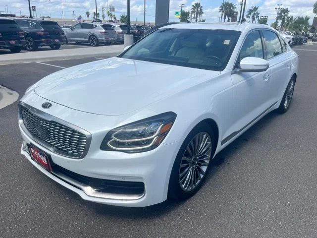 Used 2020 White Kia Luxury image 5