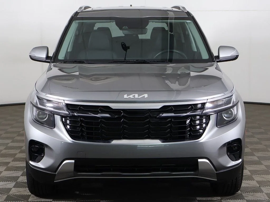 Used 2024 Gray Kia EX image 12
