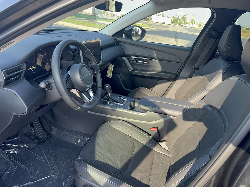 New 2026 Jet Black Mica Mazda 2.5 S Select AWD image 9