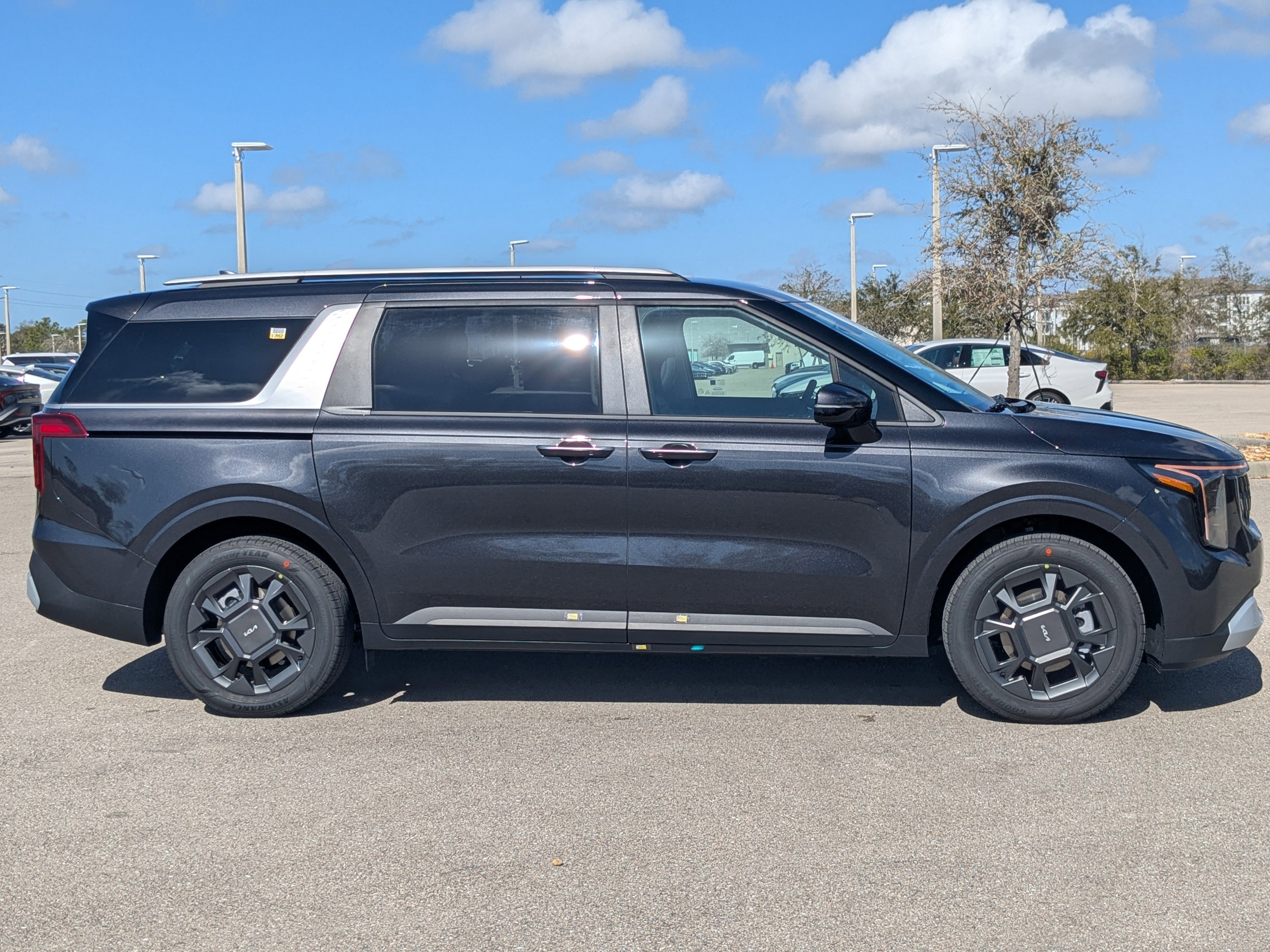 New 2026 Panthera Metal Kia EX image 4