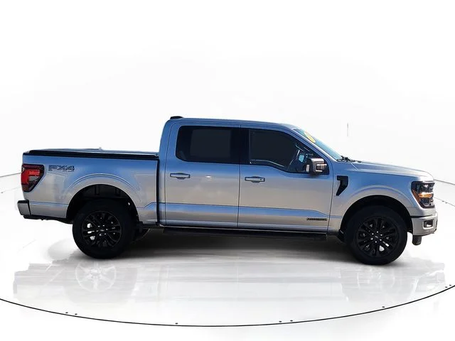 Used 2024 Silver Ford XLT image 4
