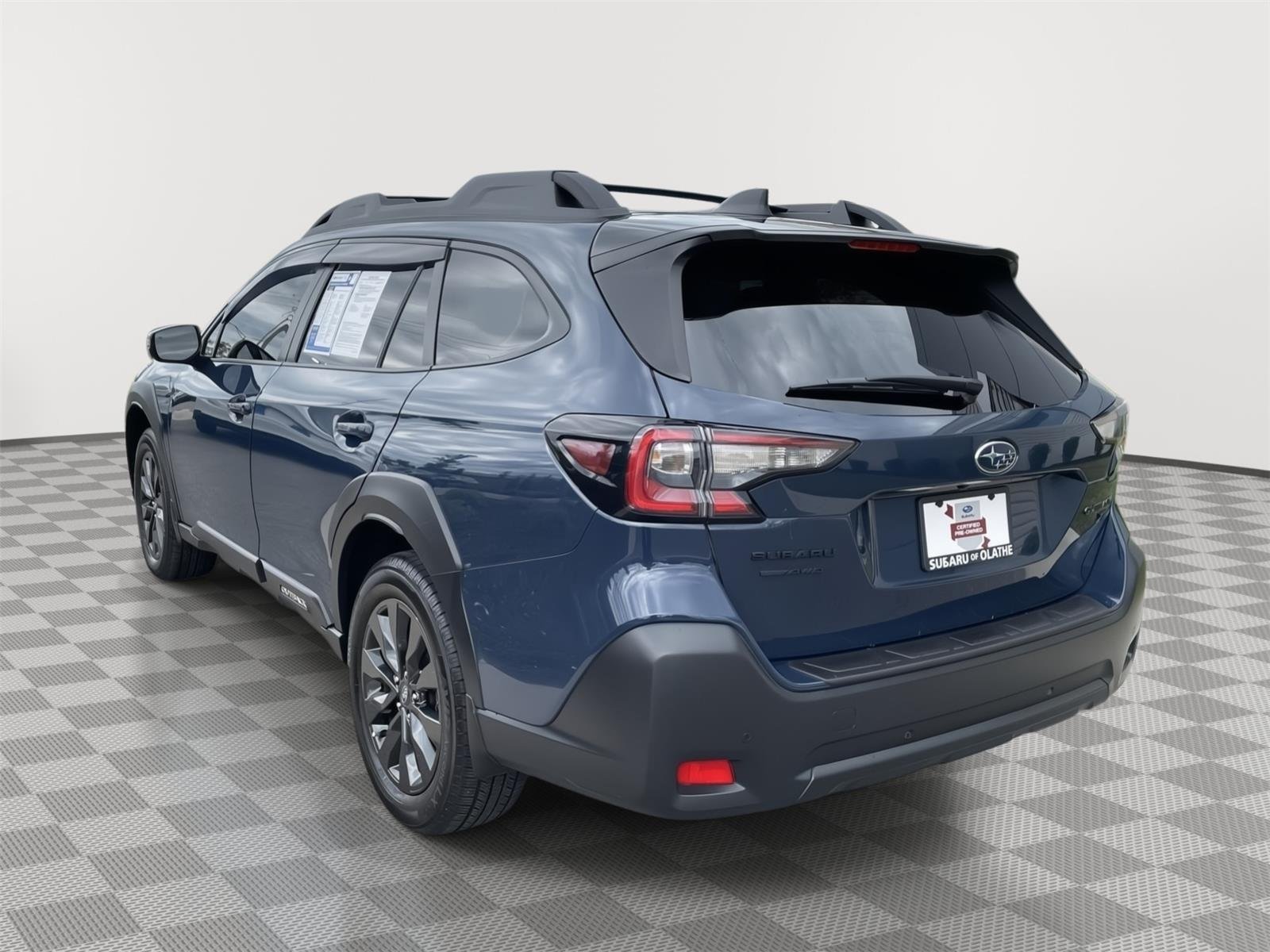 Used 2024 Cosmic Blue Pearl Subaru Onyx Edition XT image 24