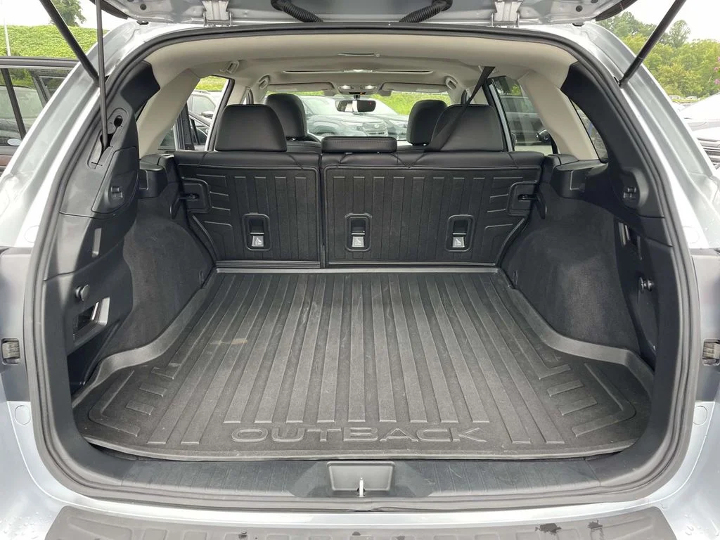 2018 Subaru Outback Limited - Photo 32
