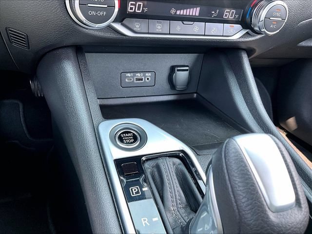 Used 2021 Electric Blue Met Nissan SV image 26