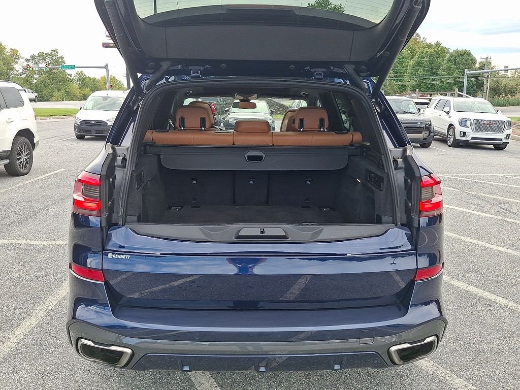 Used 2022 Blue BMW M50i image 28