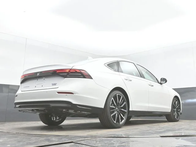 New 2026 Platinum White Pearl Honda Touring Hybrid image 51