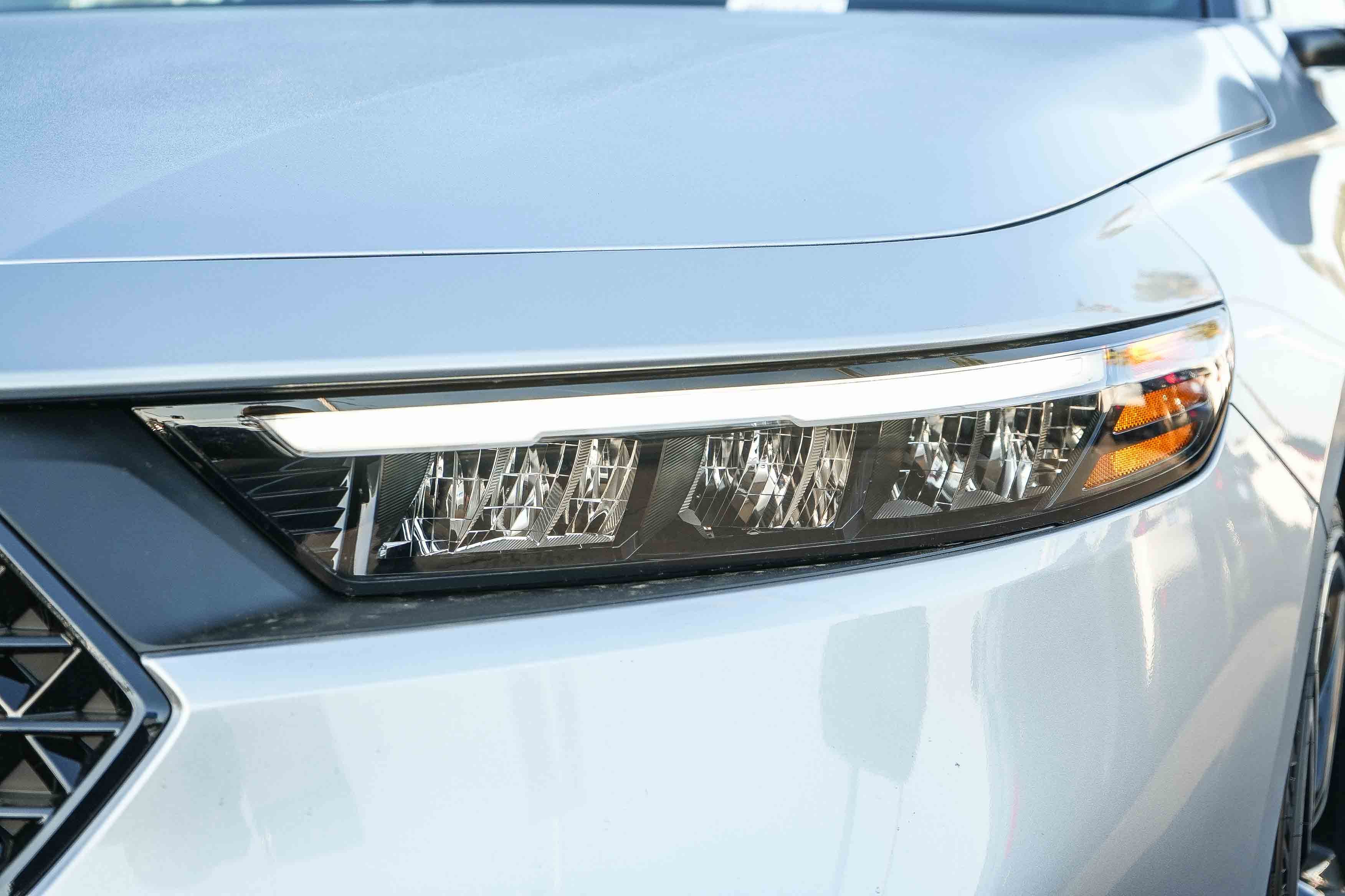 New 2026 Solar Silver Metallic Honda Sport image 4