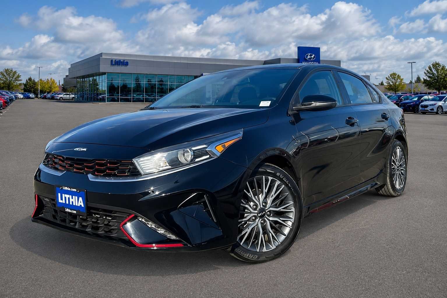 2022 Kia Forte GT-Line AT's photo