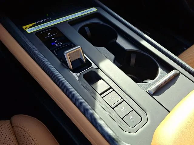 New 2026 Ultra White Lexus PREMIUM AWD image 17