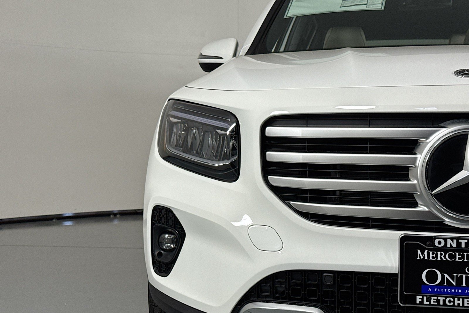 Certified Used 2026 Polar White Mercedes-Benz GLB 250 image 15