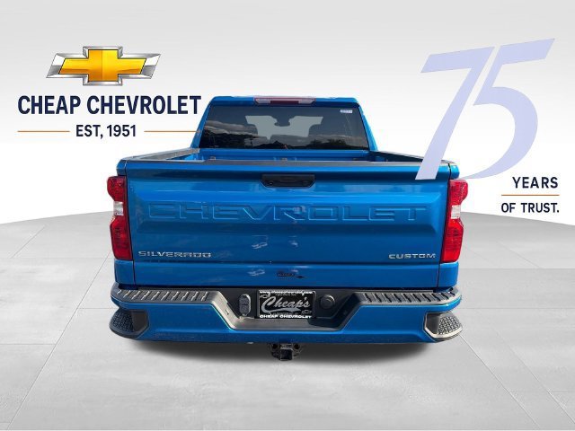 Used 2022 GLACIER BLUE METALLIC Chevrolet Custom image 4
