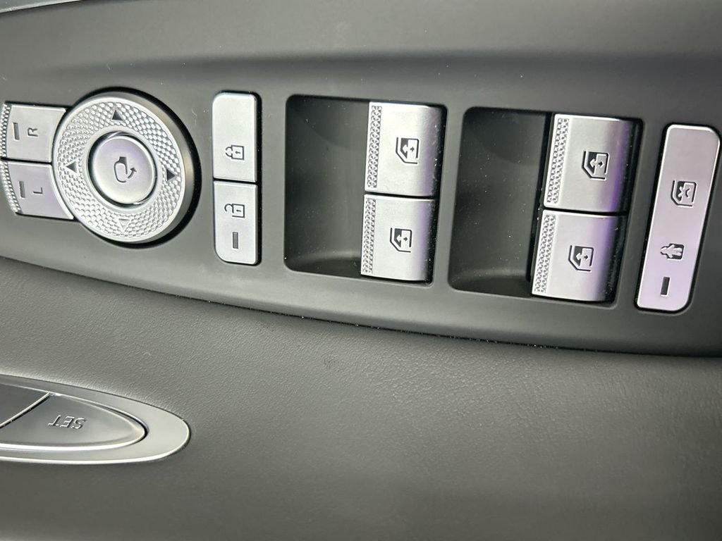 2026 GENESIS GV70 Sport Prestige - Photo 13