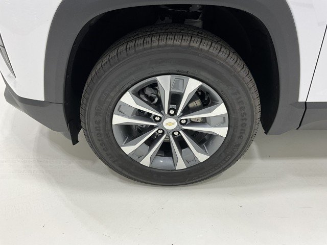 New 2027 Summit White Chevrolet LT image 11