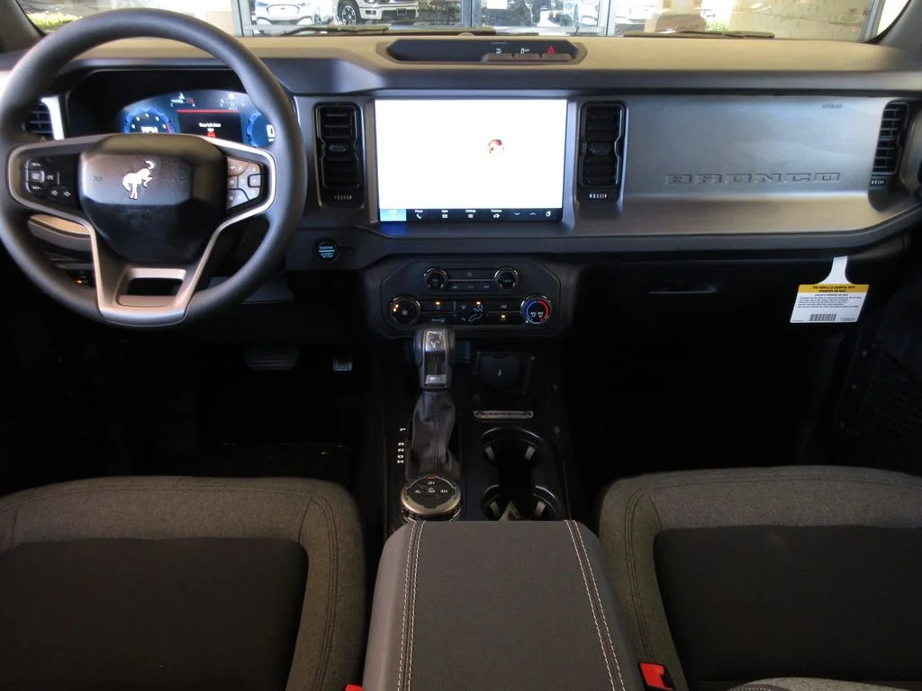 2025 Ford Bronco 4-Door Base - Photo 20