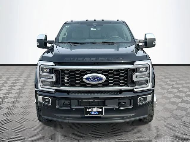 New 2026 Black Ford Platinum image 2
