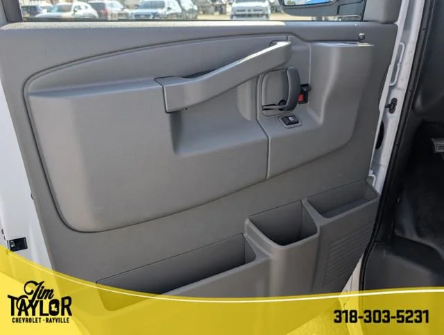 2025 Chevrolet Express Cargo Work Van - Photo 20