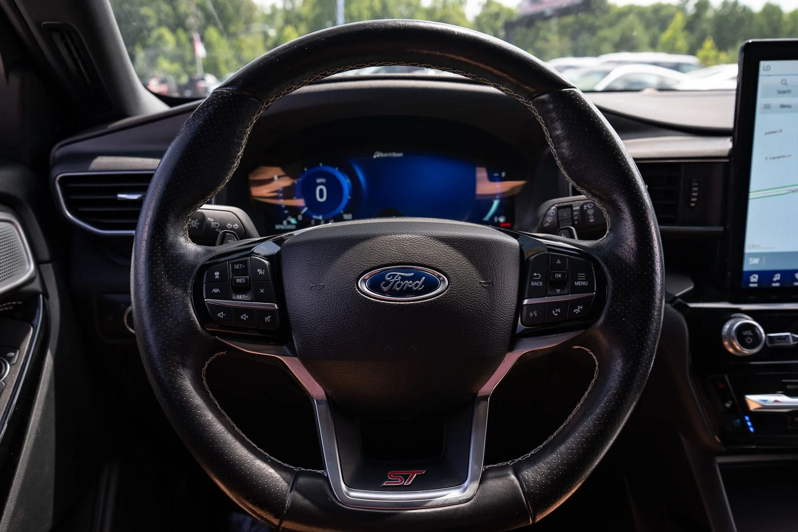 Used 2022 Gray Metallic Ford ST image 29