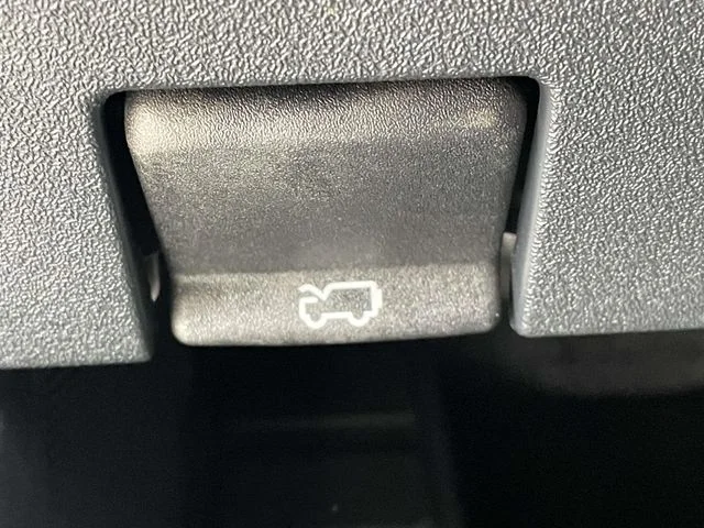 New 2026 Avalanche Gray Ford Big Bend® image 12