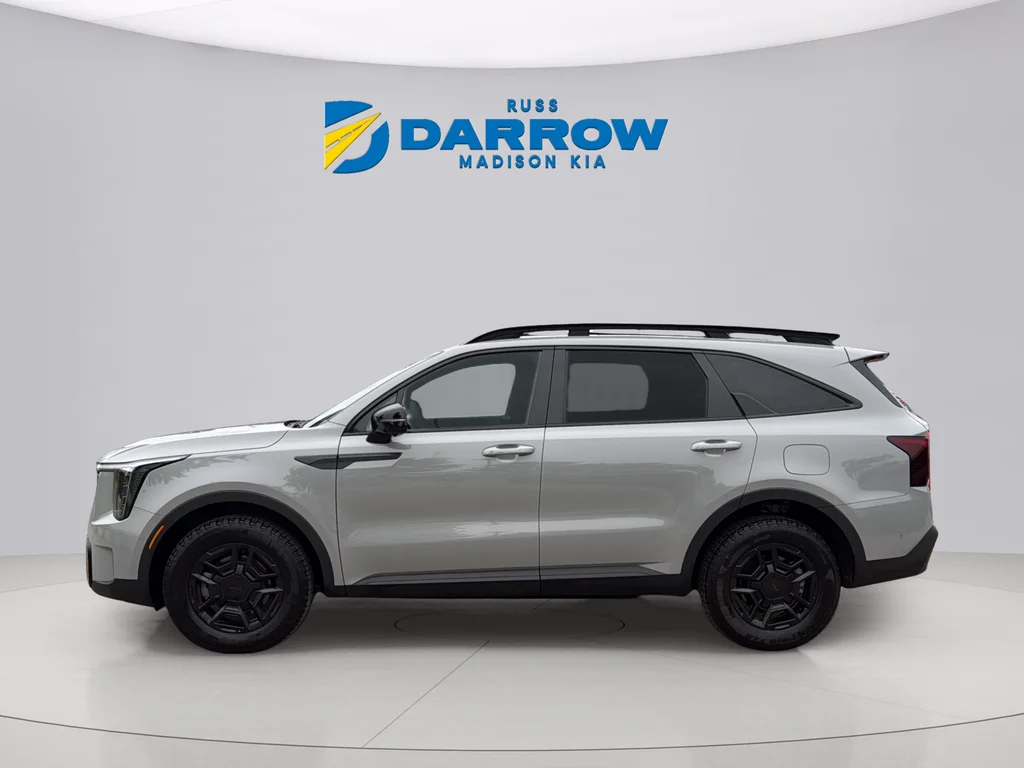 Used 2026 Wolf Gray Kia X-Pro SX Prestige image 2