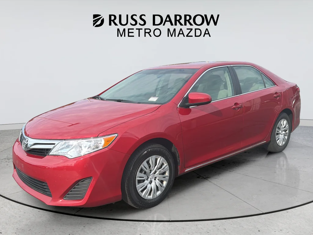 Used 2014 Red Toyota LE image 1