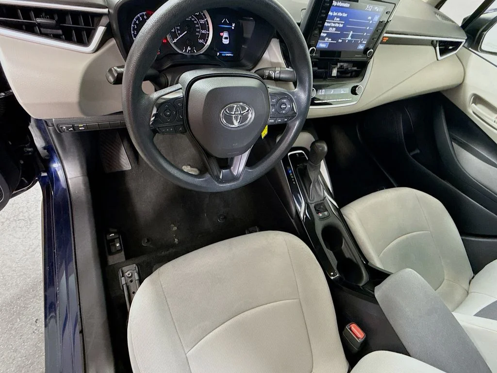 Used 2022 Blueprint Toyota LE image 9
