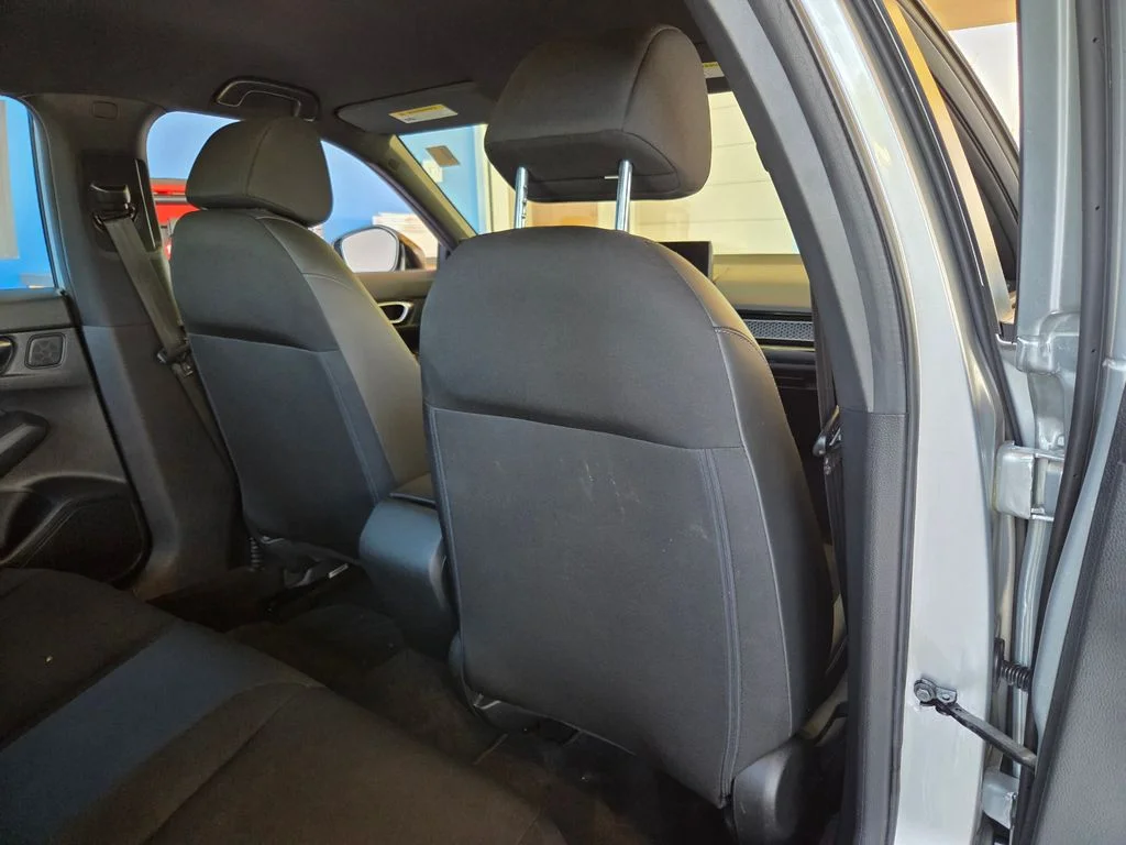 Certified Used 2025 Solar Silver Metallic Honda Sport image 23