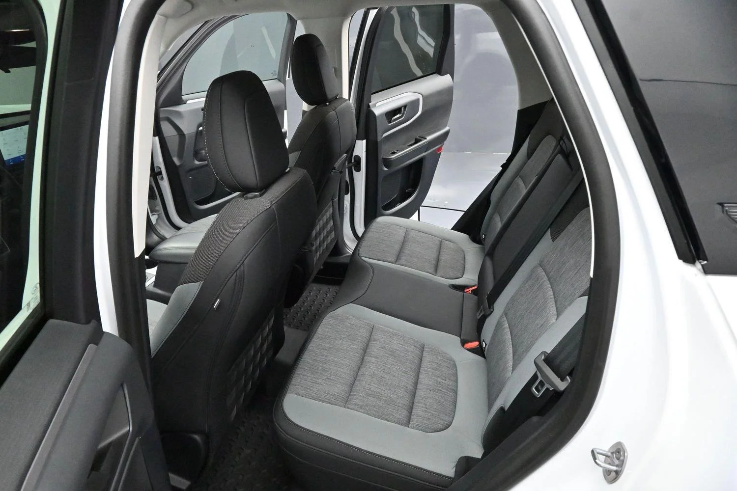 Used 2023 Oxford White Ford Big Bend image 29