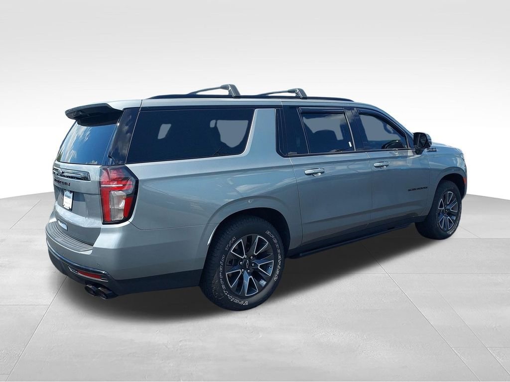 Used 2023 Gray Chevrolet Z71 image 5