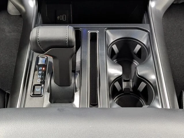 New 2026 Avalanche Ford Lariat® image 44