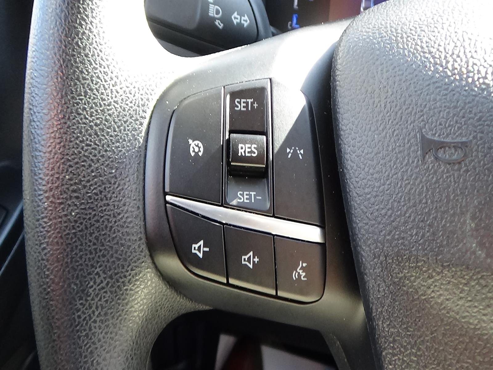 Used 2025 Carbonized Gray (m7) Ford Active image 19