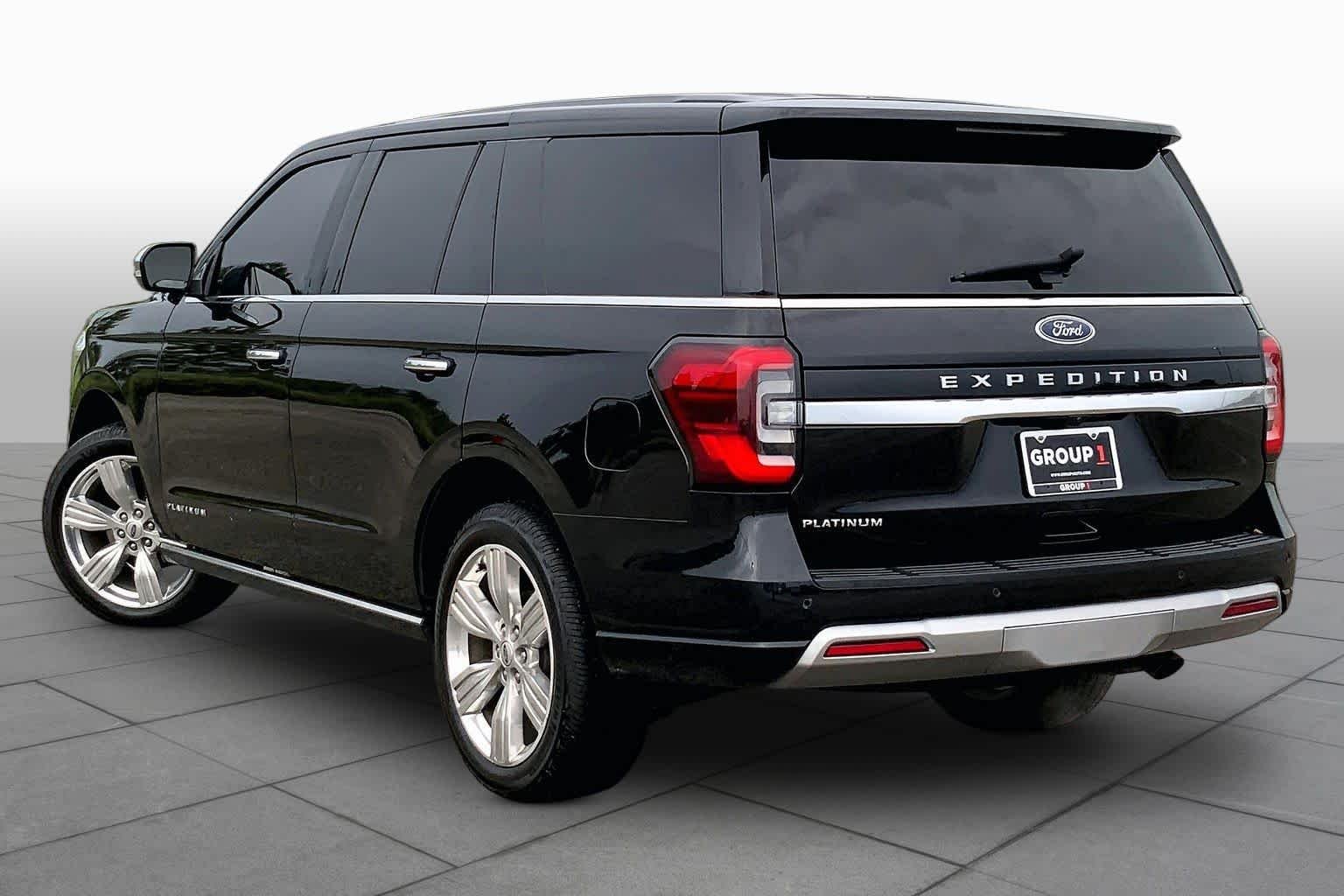 Used 2023 Agate Black Ford Platinum image 12