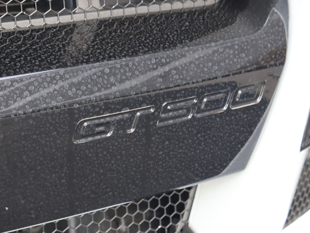Used 2022 Oxford White Ford Shelby GT500 image 9