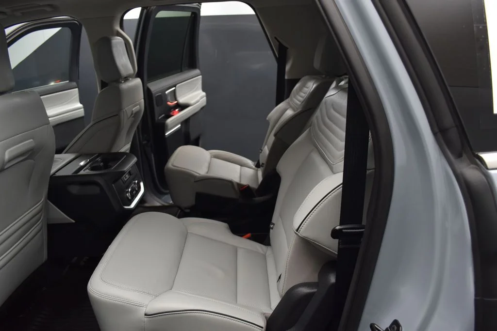 Certified Used 2025 Gray Ford Platinum image 19