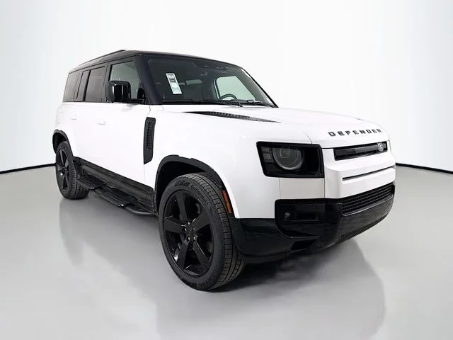 New 2026 Fuji White Land Rover X-Dynamic SE image 3