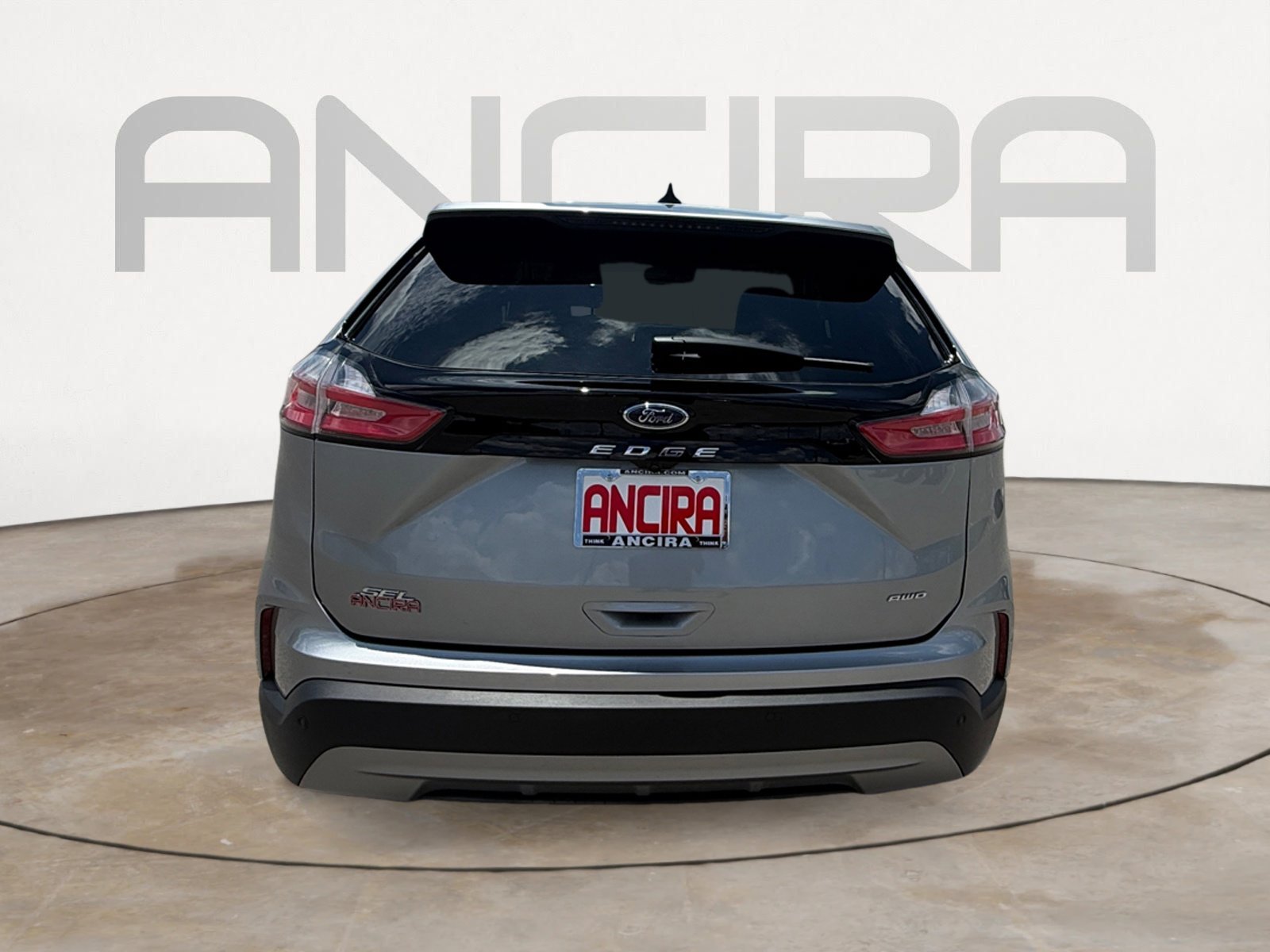 Used 2024 Silver Metallic Ford SEL image 9