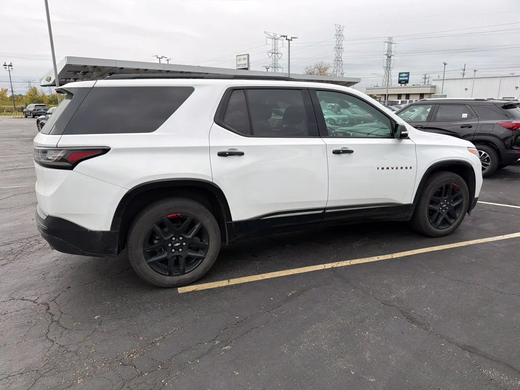 Used 2021 White Chevrolet Premier image 5