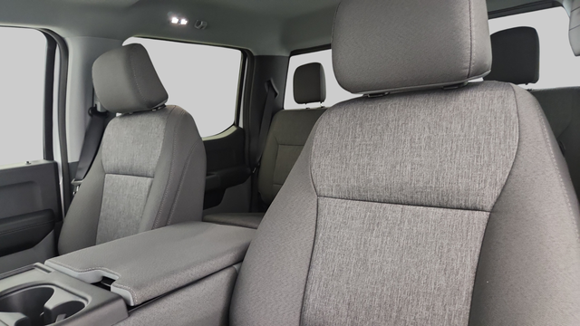 2026 Ford F-350 Super Duty XL - Photo 9