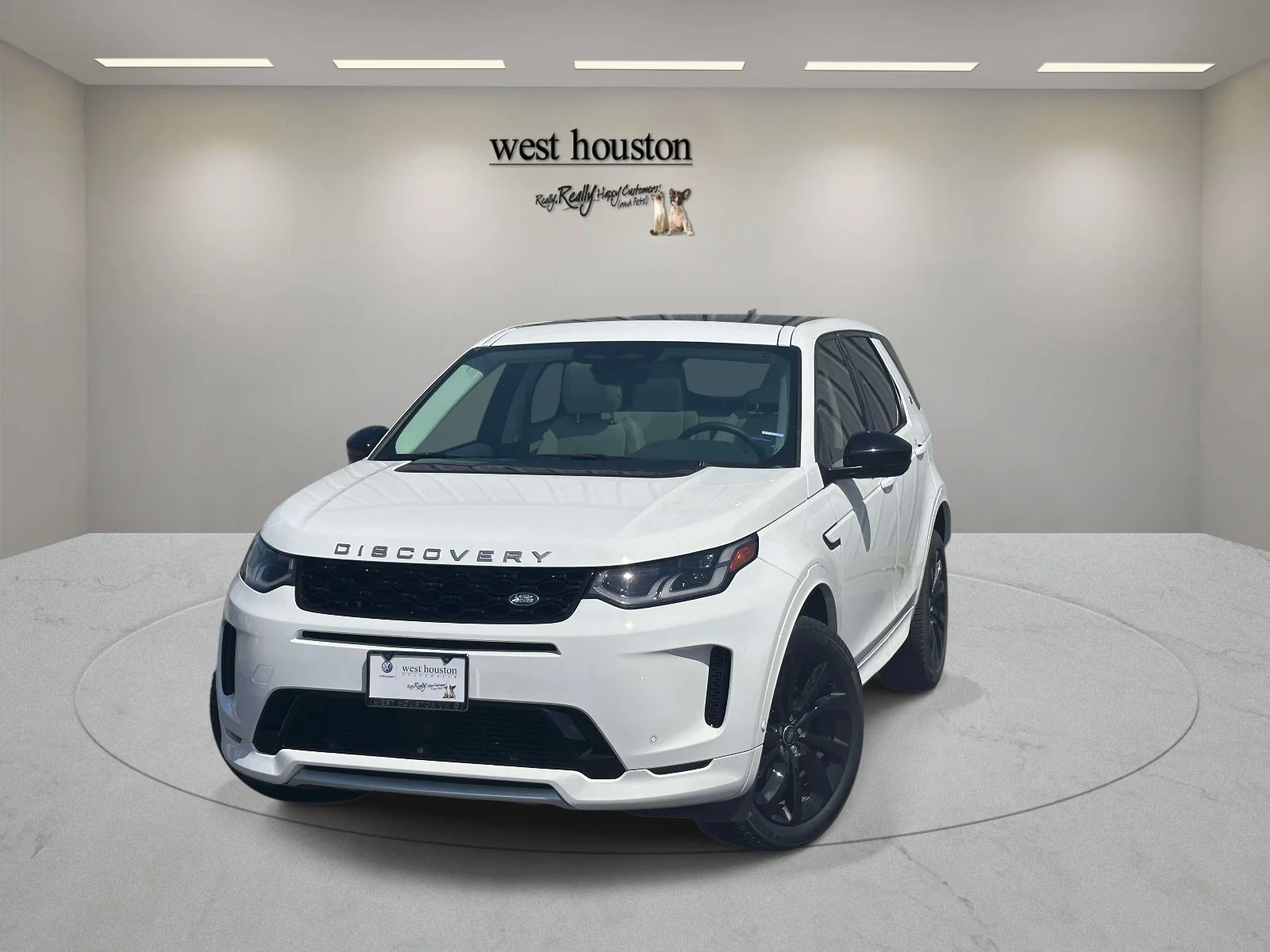 Used 2024 White Land Rover Core S image 1