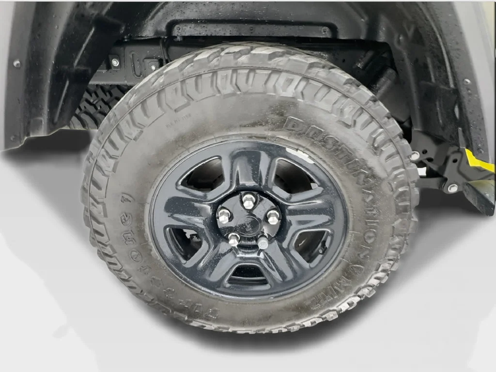 Used 2023 Yellow Jeep Sport image 19