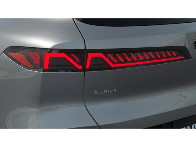 New 2027 Space Silver Metallic BMW 40 xDrive image 8