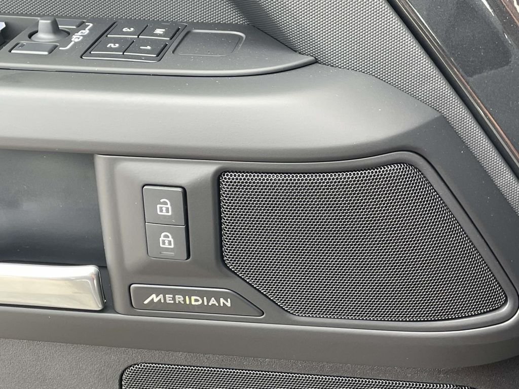 New 2026 Carpathian Grey Land Rover S image 30