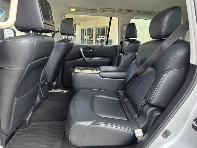 Used 2017 Liquid Platinum INFINITI THEATER PACKAGE image 17
