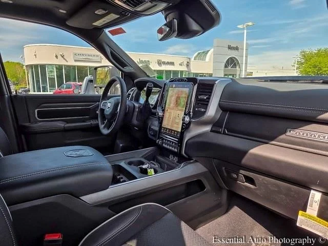 2025 RAM 2500 Laramie - Photo 27