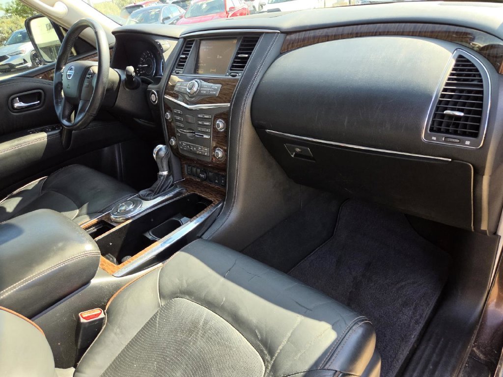 Used 2017 Brown Nissan SL image 8