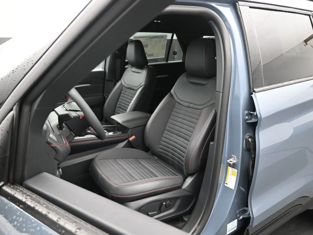 New 2026 Vapor Blue Metallic Ford ST-Line image 8