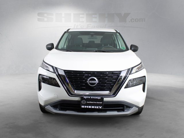 Used 2023 White Nissan S image 8