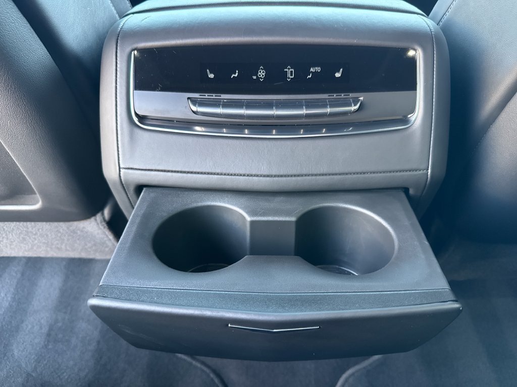 2026 Cadillac Escalade ESV V-Series - Photo 42