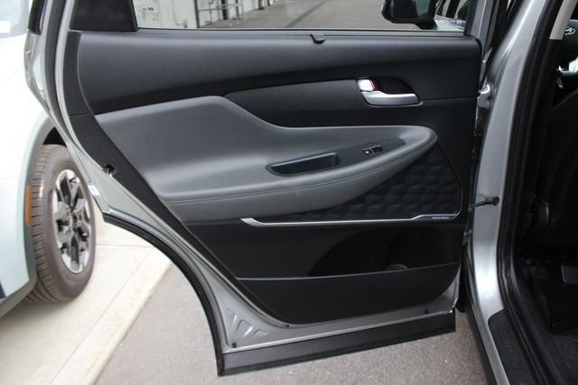 Used 2022 Silver Hyundai SEL image 23
