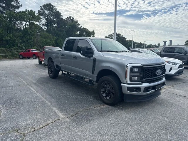 2024 Ford F-250 XL 4x4 Crew Cab 6-3/4' Box's photo