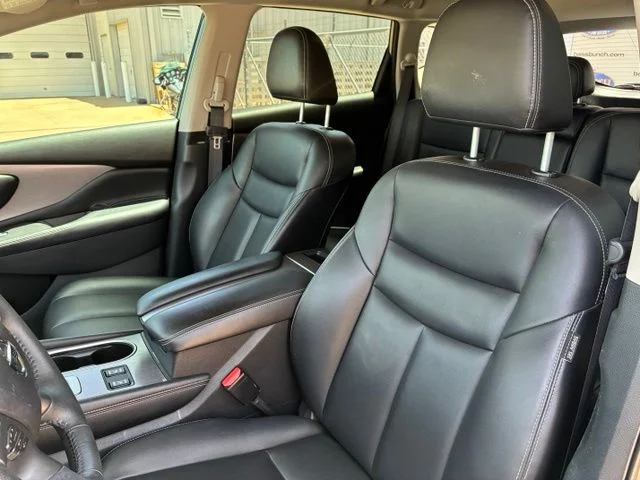 Used 2022 Gun Metallic Nissan SV image 8